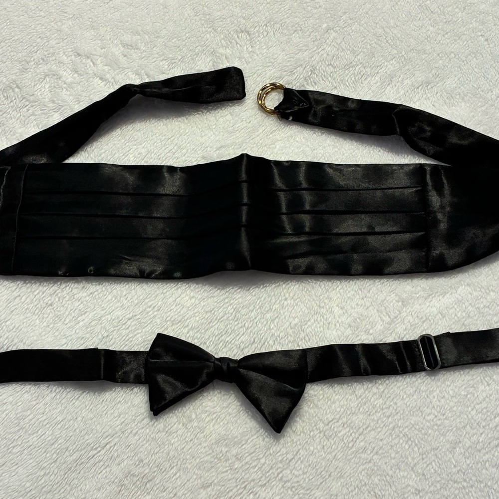 Vintage Women’s Black Satin Cummerbund and Bow Tie Set